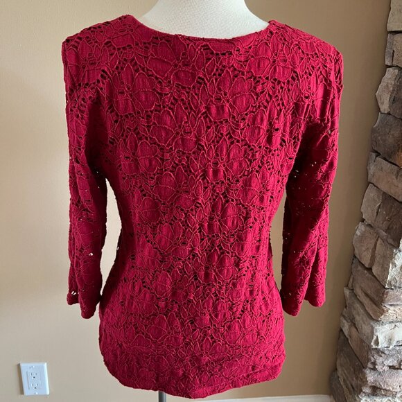 INC International Concepts crimson red lace long sleeve v-neck size M - Picture 3 of 6